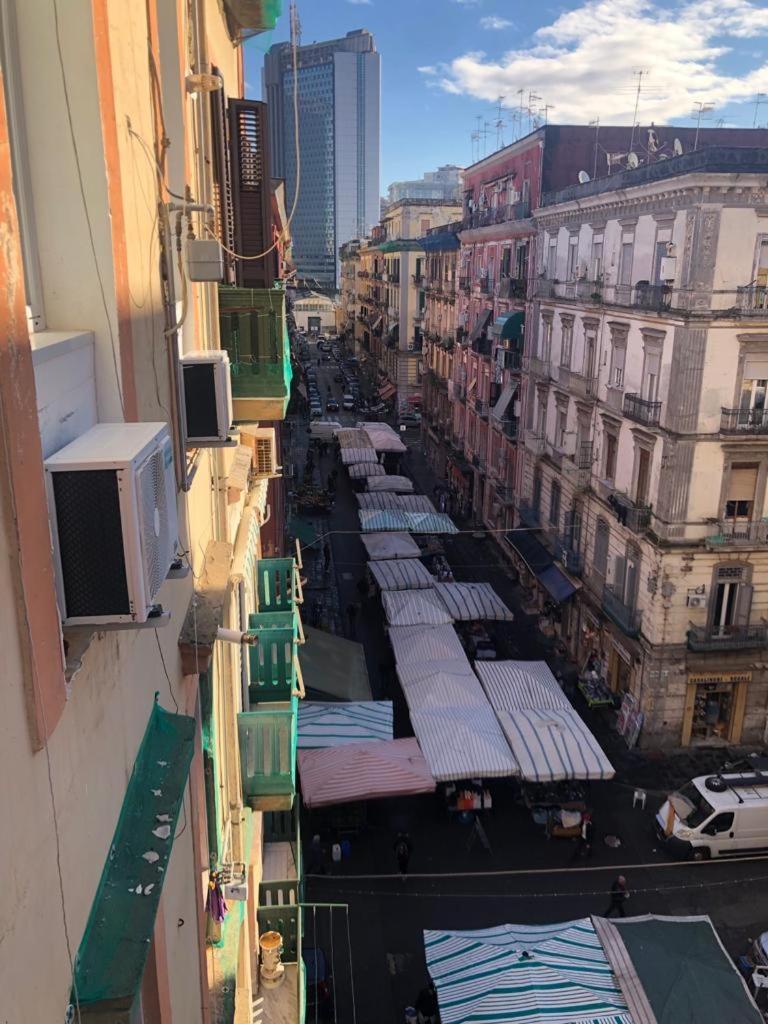 Market House Napoli Luaran gambar